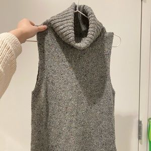 Club Monaco grey wool turtleneck sweater vest